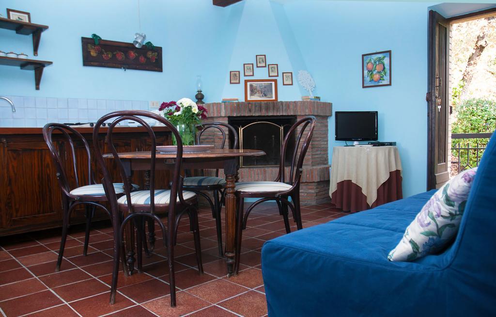 Maison d'hôtes Il Poggiolo Di Parrano Extérieur photo